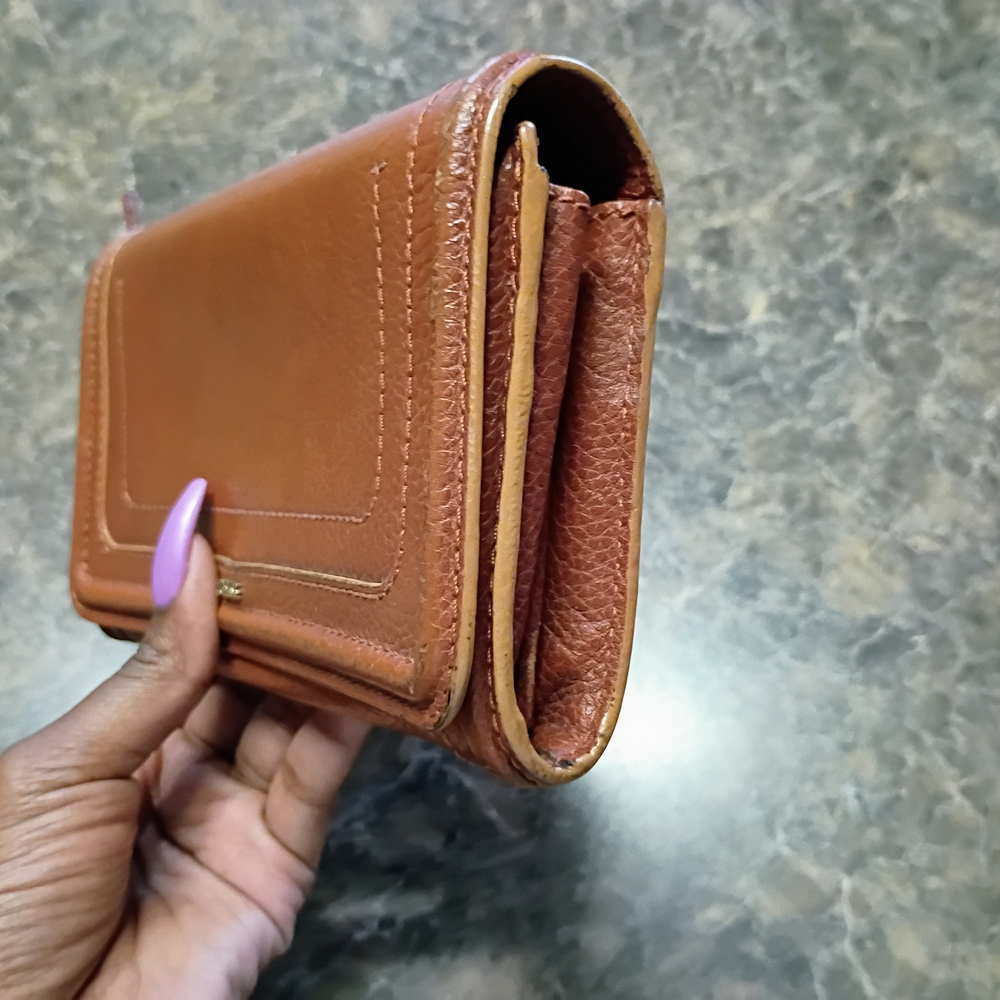 Chloé Brown Leather Zip Wallet - Picture 4 of 15